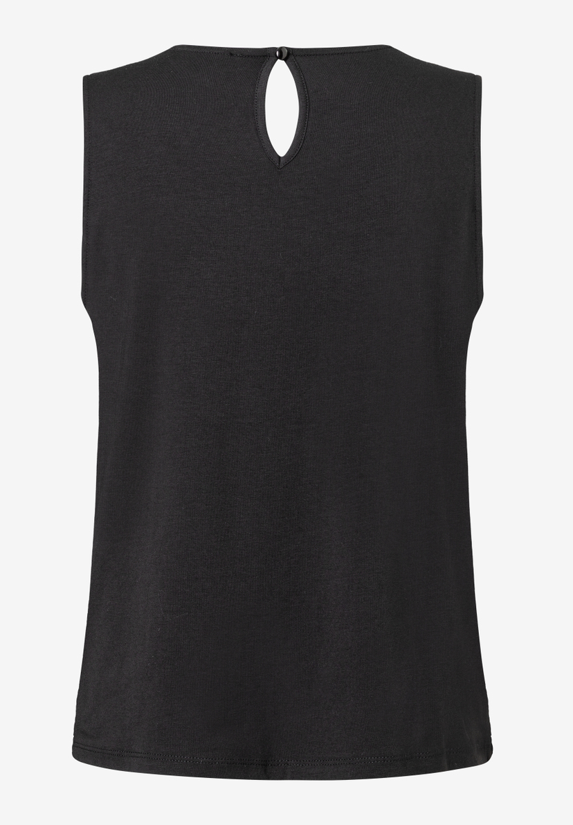 Schwarzes MORE & MORE Top aus Jersey mit glänzender Optik und kleinem Ausschnitt hinten. Schwarzes MORE & MORE Top aus Jersey mit glänzender Optik und kleinem Ausschnitt hinten.