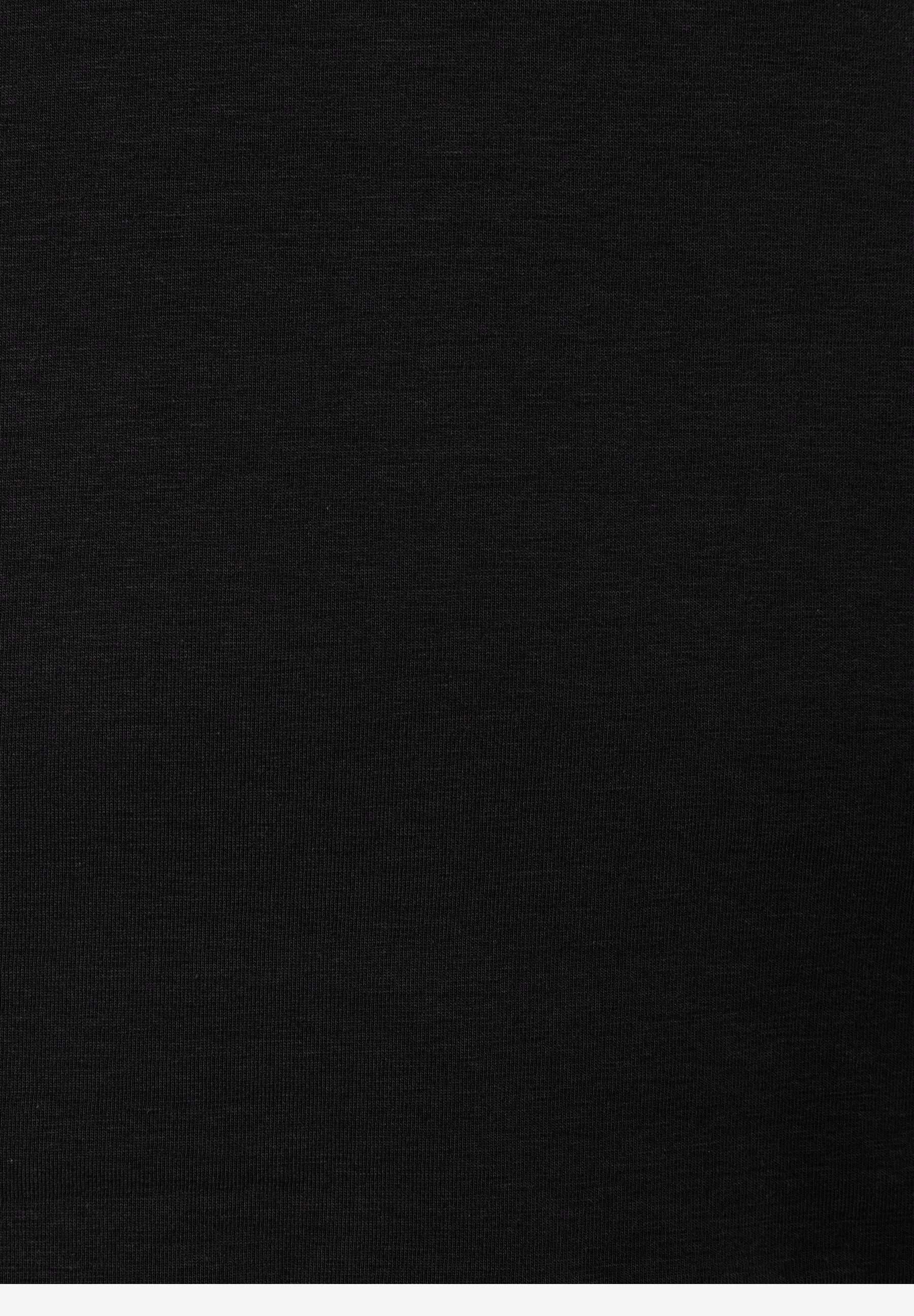 MORE & MORE schwarzes Jersey-Oberteil aus elastischem, hautfreundlichem Material für angenehmen Tragekomfort. MORE & MORE schwarzes Jersey-Oberteil aus elastischem, hautfreundlichem Material für angenehmen Tragekomfort.