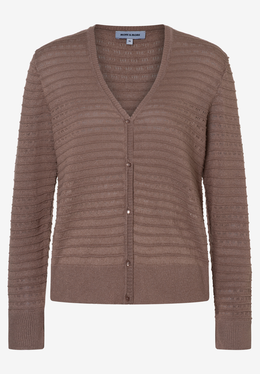 Braune Strickjacke von MORE & MORE mit V-Ausschnitt und Knöpfen. Struktur- und Lochstrick.