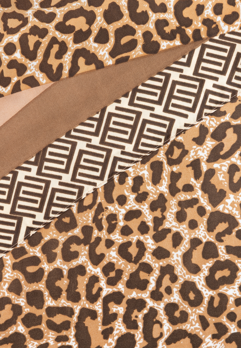 MORE & MORE Accessoire: Brauner Stoff mit Leopardenmuster und geometrischem Muster, diagonal geteilt MORE & MORE Accessoire: Brauner Stoff mit Leopardenmuster und geometrischem Muster, diagonal geteilt
