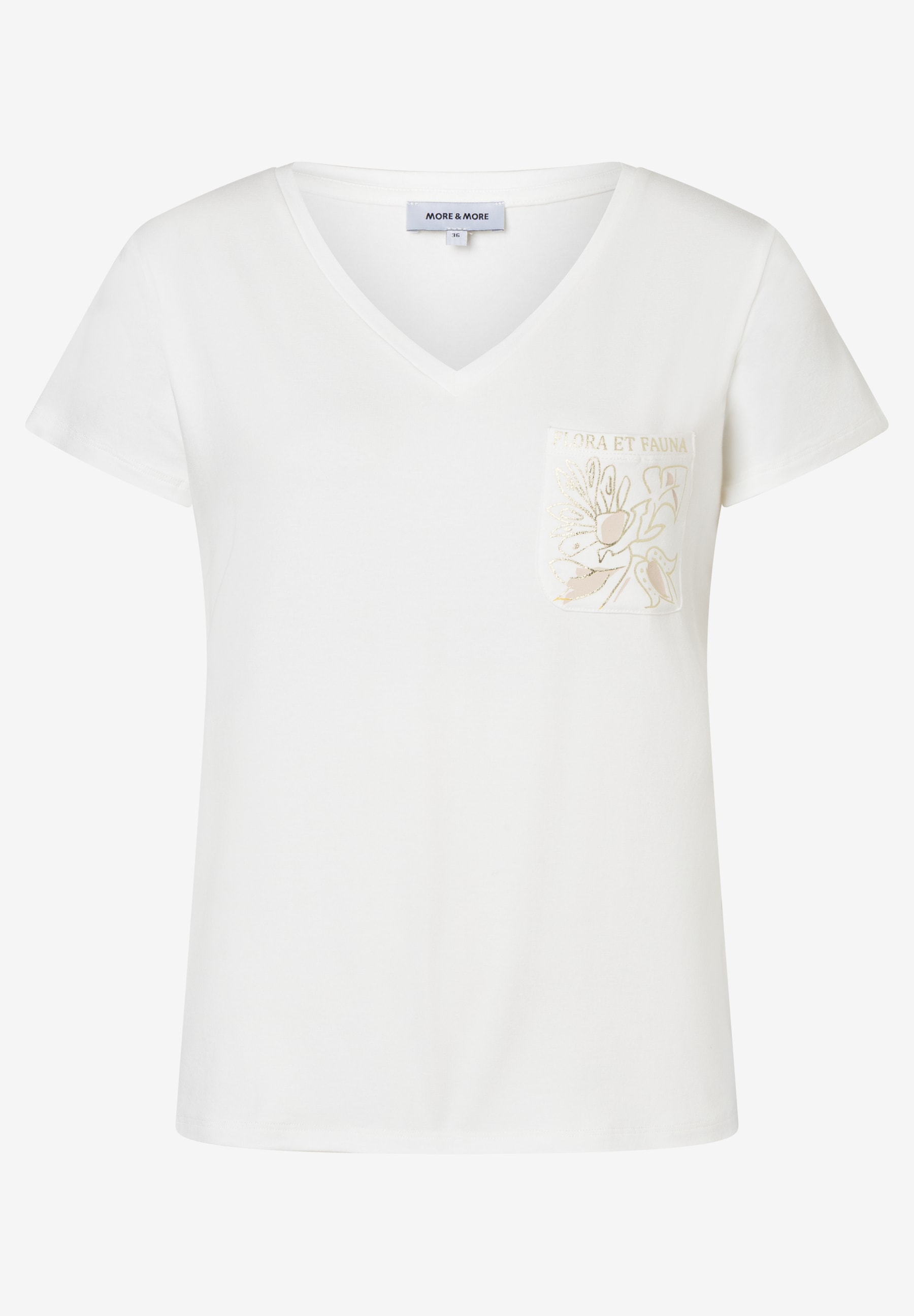 MORE & MORE T-Shirt aus Baumwoll-Jersey, V-Ausschnitt, Brusttasche mit gold-beigem Flora & Fauna Stickerei. MORE & MORE T-Shirt aus Baumwoll-Jersey, V-Ausschnitt, Brusttasche mit gold-beigem Flora & Fauna Stickerei.