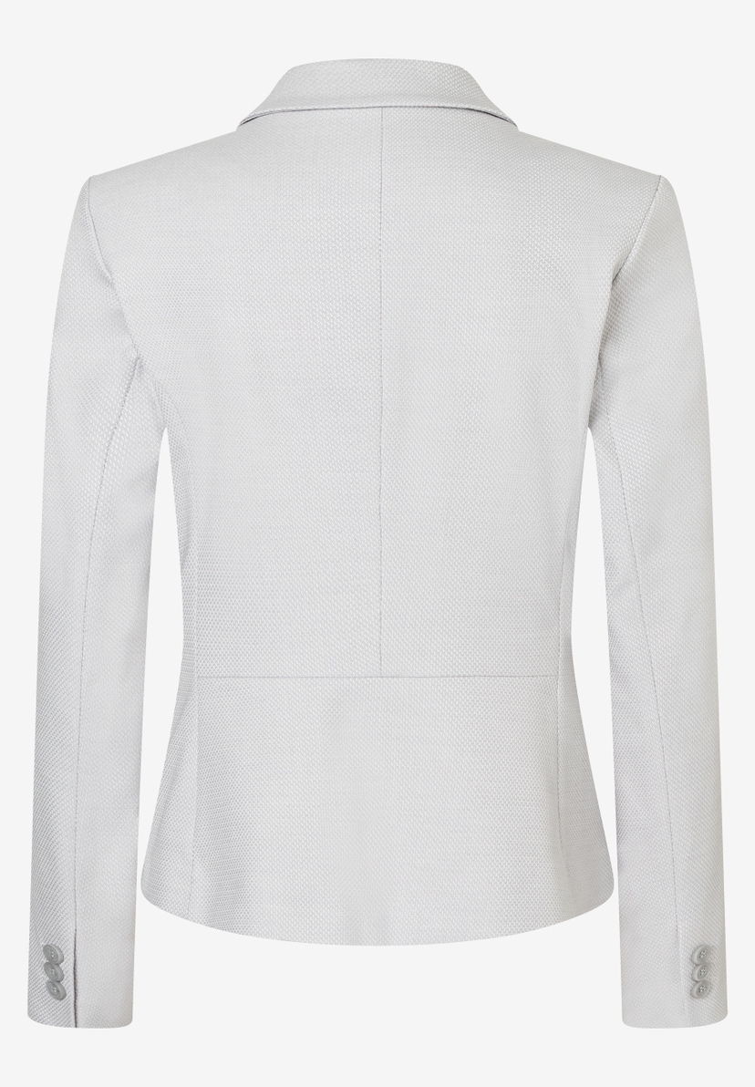 Die Rückansicht eines taillierten, hellgrauen MORE & MORE Blazers mit Stretch-Piqué und Knöpfen an den Ärmeln. Die Rückansicht eines taillierten, hellgrauen MORE & MORE Blazers mit Stretch-Piqué und Knöpfen an den Ärmeln.