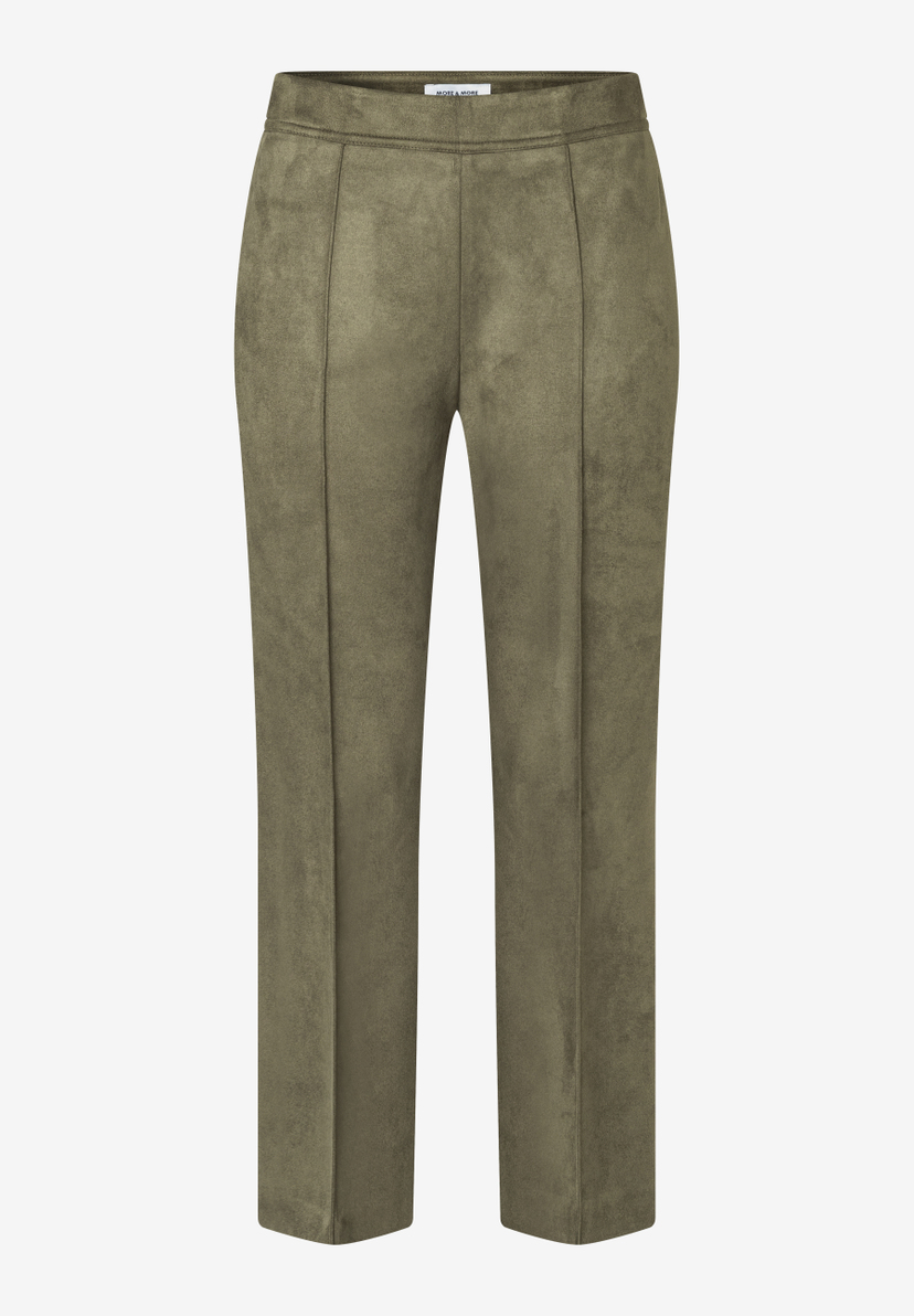Eine MORE & MORE Hose/Jeans aus Kunstleder in Olivgrün, angenehm weich im Griff. Eine MORE & MORE Hose/Jeans aus Kunstleder in Olivgrün, angenehm weich im Griff.
