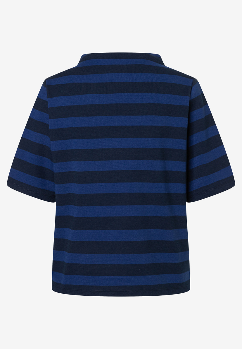 MORE & MORE gestreiftes Jersey-Oberteil in Dunkelblau und Blau, dehnbar, hautfreundlich und angenehm zu tragen. MORE & MORE gestreiftes Jersey-Oberteil in Dunkelblau und Blau, dehnbar, hautfreundlich und angenehm zu tragen.