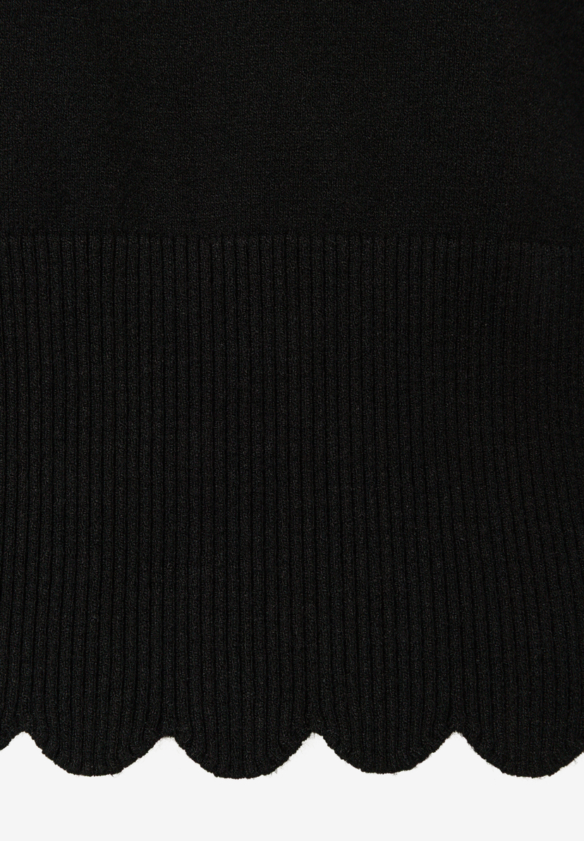 MORE & MORE Feinstrick-Oberteil: Schwarzer Pullover mit geripptem Saum und wellenförmigem Abschluss.