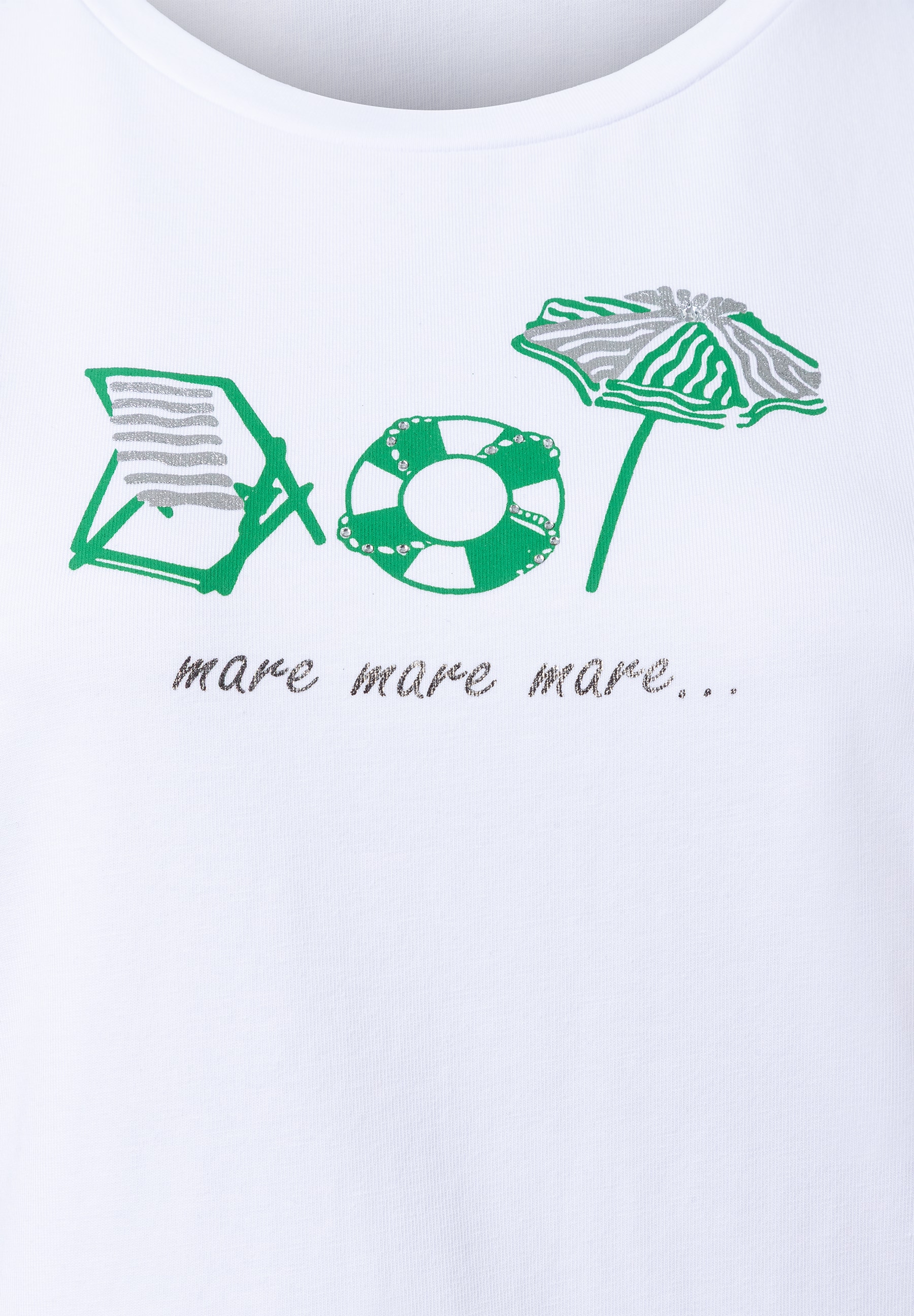 Ein MORE & MORE Oberteil mit Strand-Motiven wie Liegestuhl, Rettungsring und Sonnenschirm. Ein MORE & MORE Oberteil mit Strand-Motiven wie Liegestuhl, Rettungsring und Sonnenschirm.