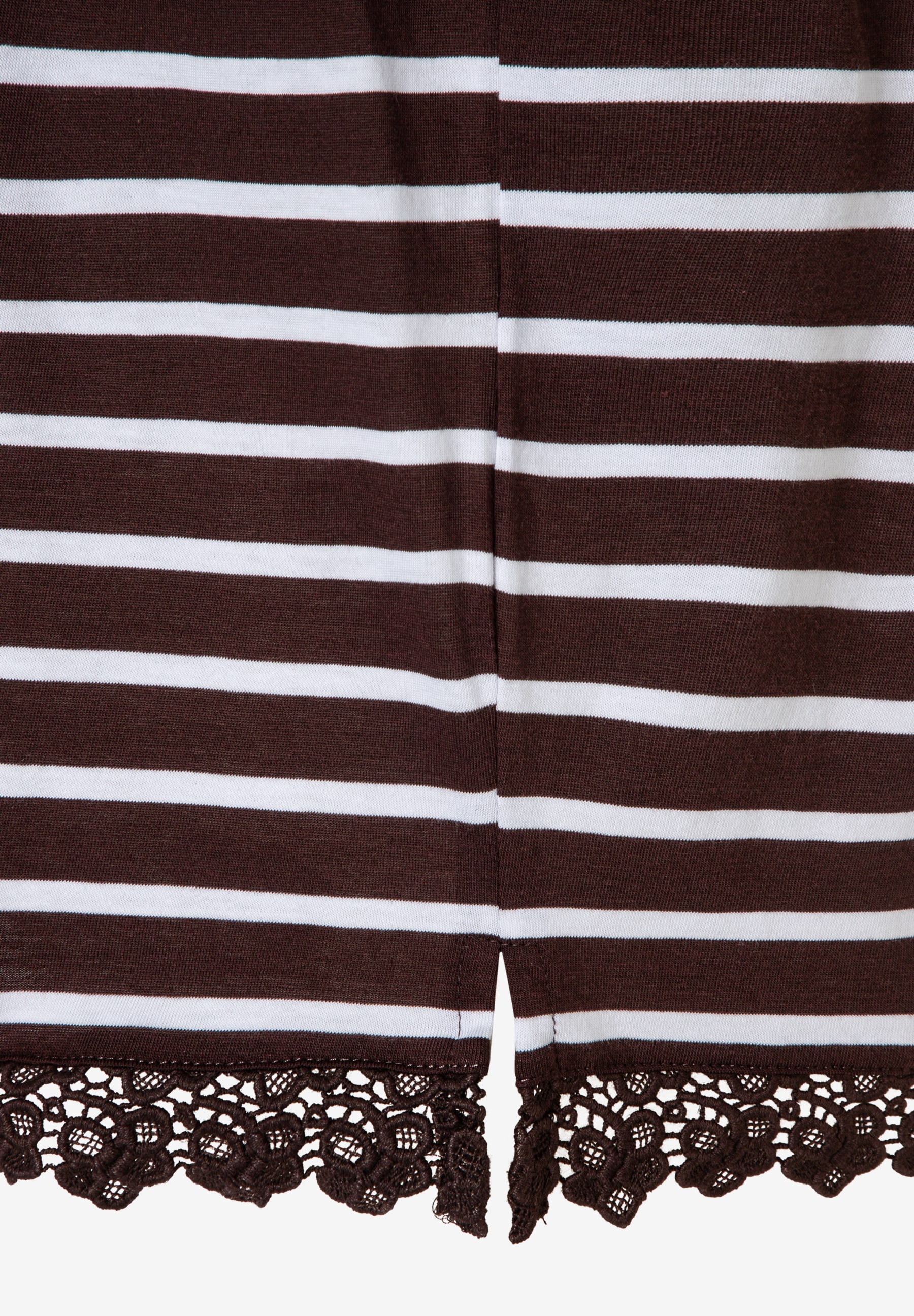 MORE & MORE Jersey-Oberteil mit braun-weißen Streifen und zarter, brauner Spitzenborte am Saum, weich und elastisch. MORE & MORE Jersey-Oberteil mit braun-weißen Streifen und zarter, brauner Spitzenborte am Saum, weich und elastisch.