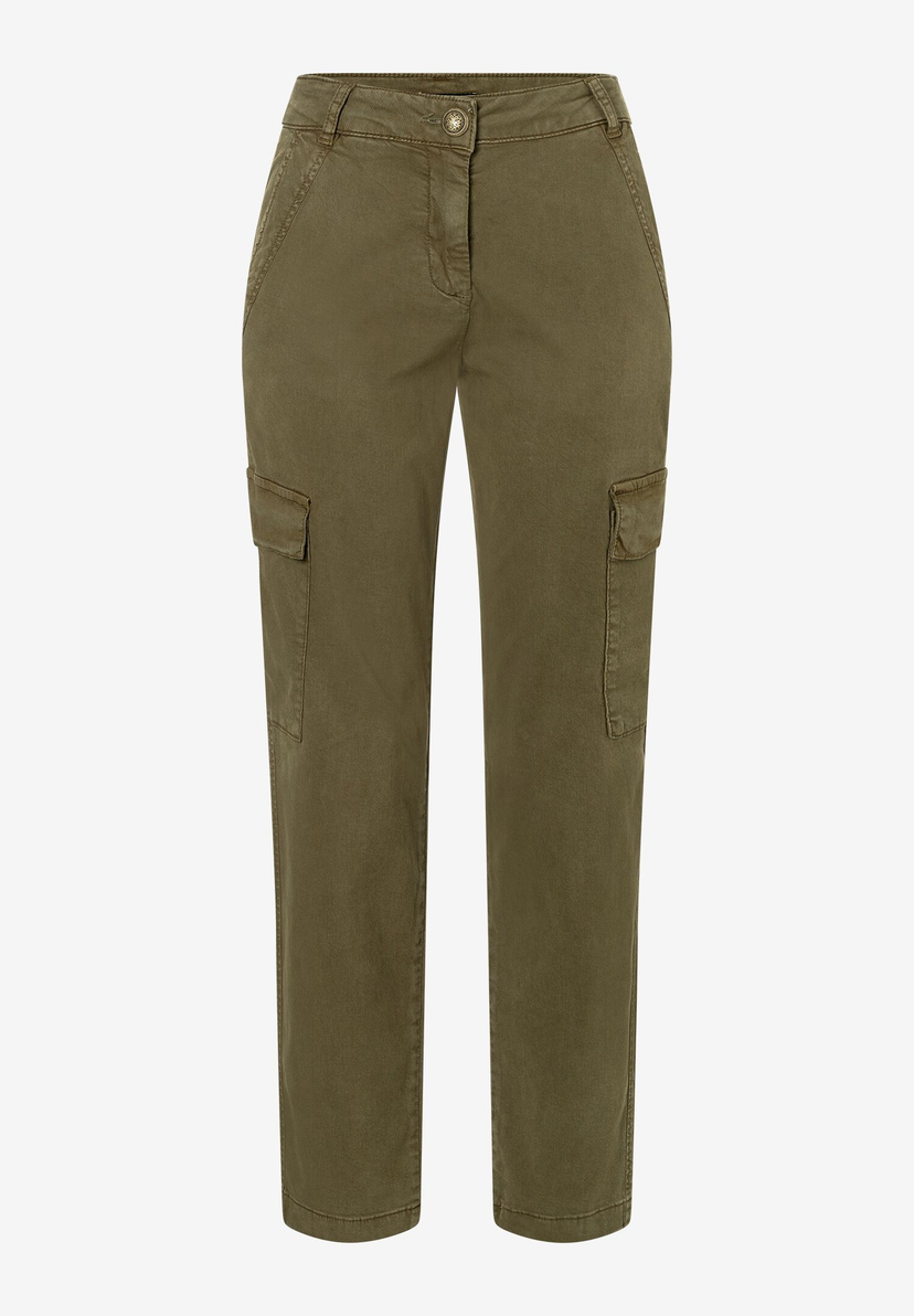 Eine olivgrüne Stretch-Denim-Hose von MORE & MORE mit Cargotaschen.