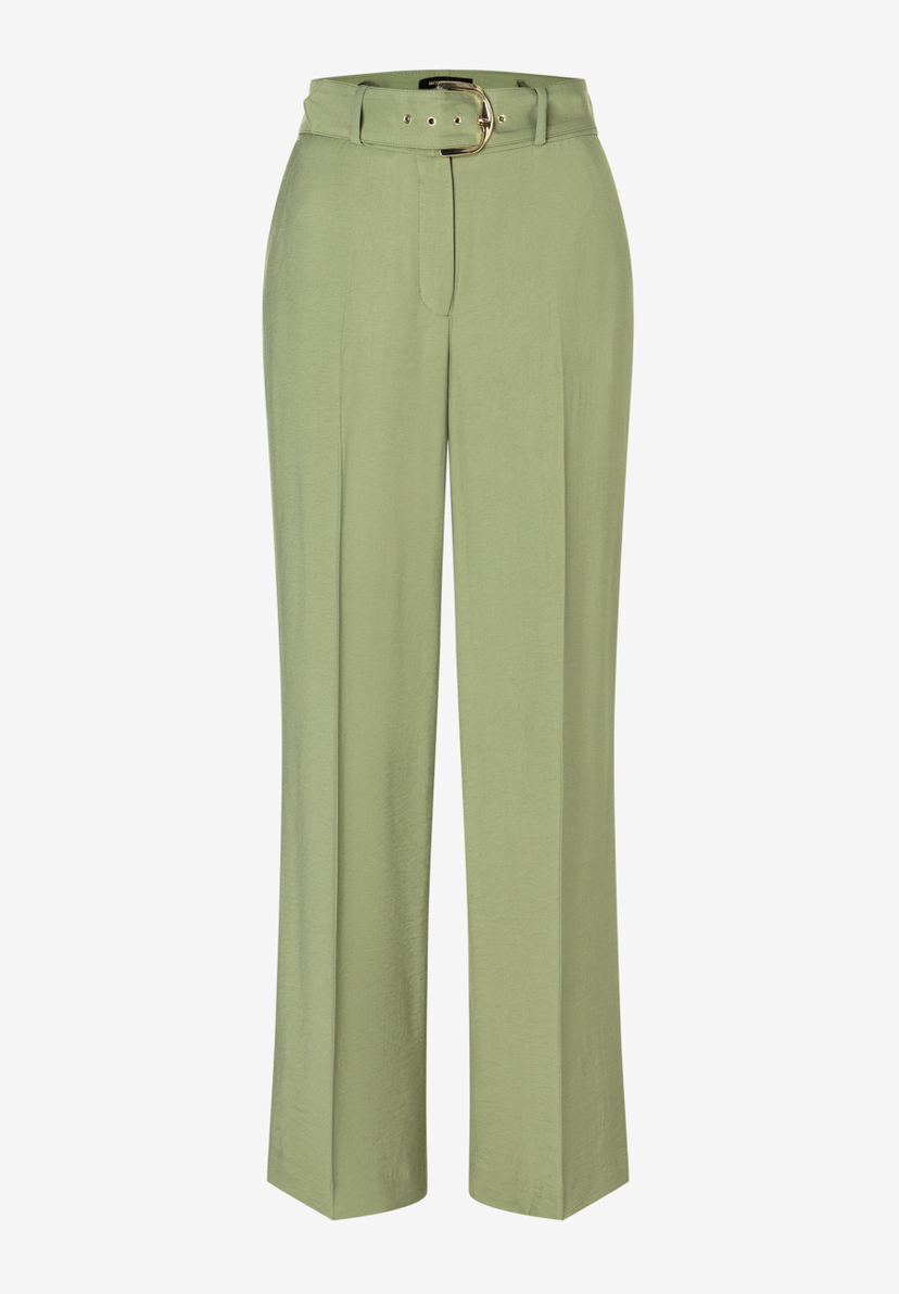 Eine grüne Hose von MORE & MORE mit Gürtel und angenehmen Tragekomfort. Eine grüne Hose von MORE & MORE mit Gürtel und angenehmen Tragekomfort.