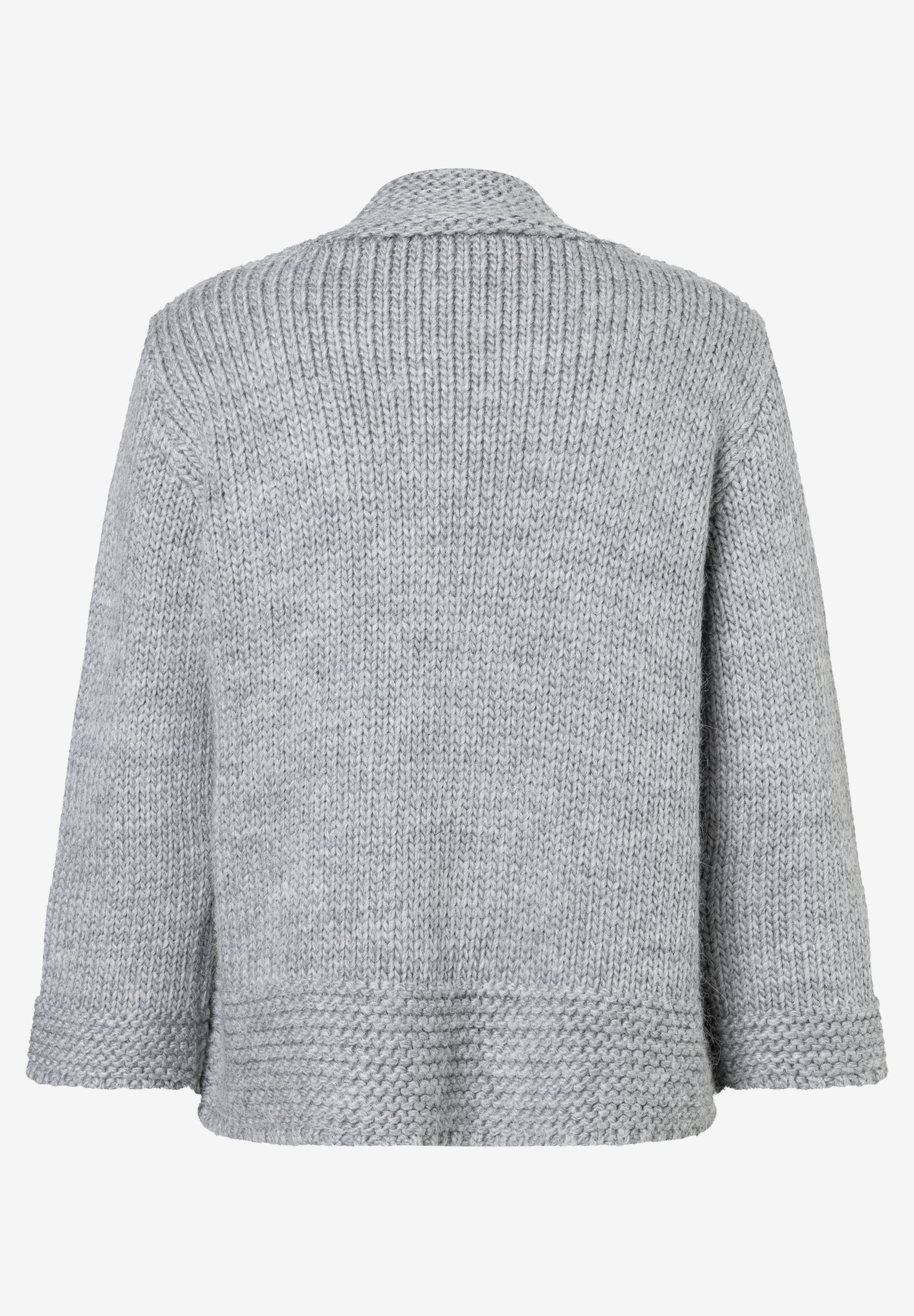 Die Rückansicht eines grauen Strick-Pullovers von MORE & MORE, der Wärme und angenehmen Tragekomfort bietet. Die Rückansicht eines grauen Strick-Pullovers von MORE & MORE, der Wärme und angenehmen Tragekomfort bietet.