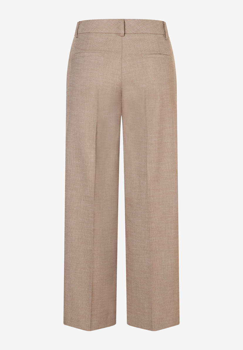 Eine MORE & MORE Webware-Hose in Beige, elastisch und bequem. Eine MORE & MORE Webware-Hose in Beige, elastisch und bequem.