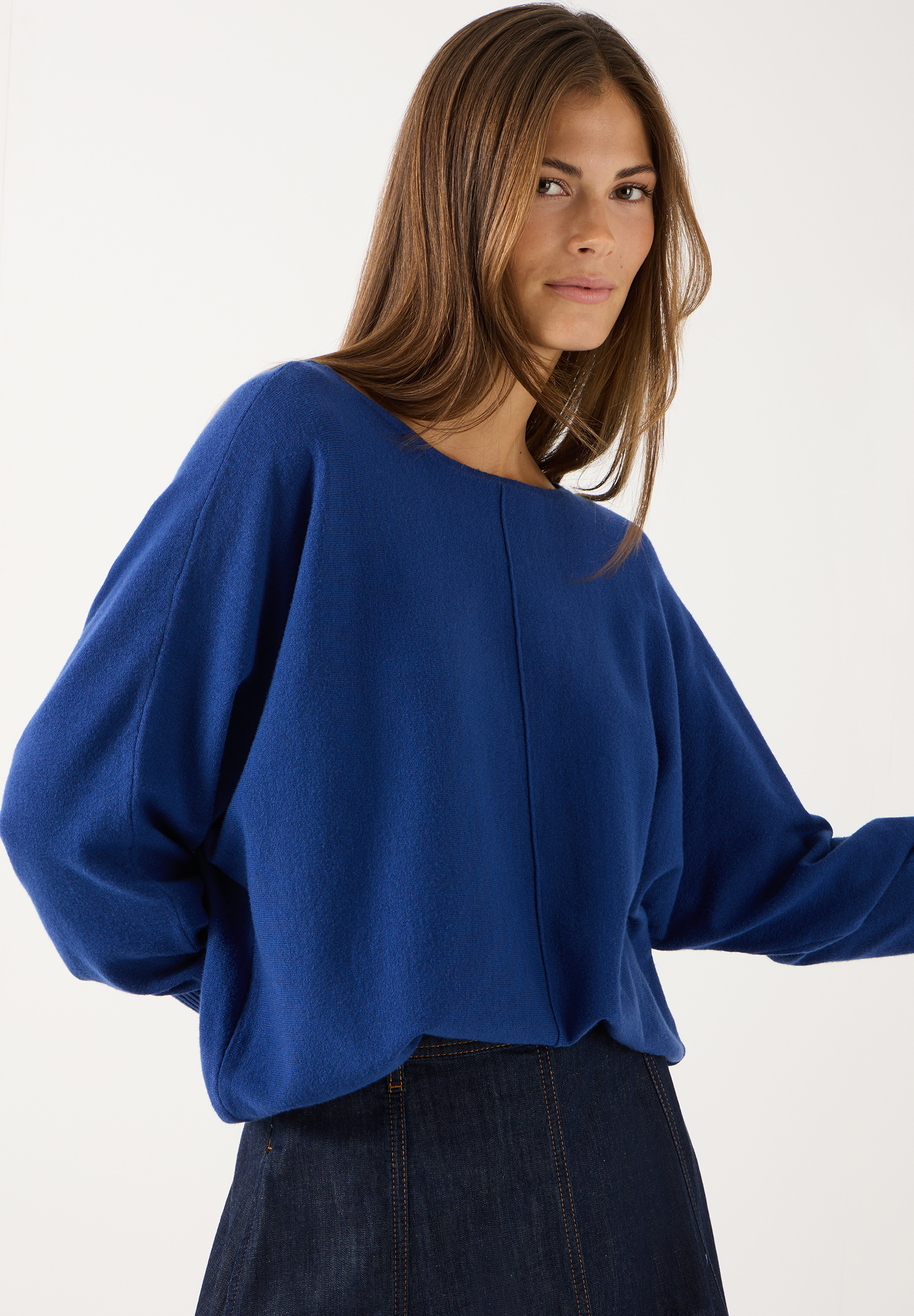 Feinstrickpullover mit Fledermausärmeln