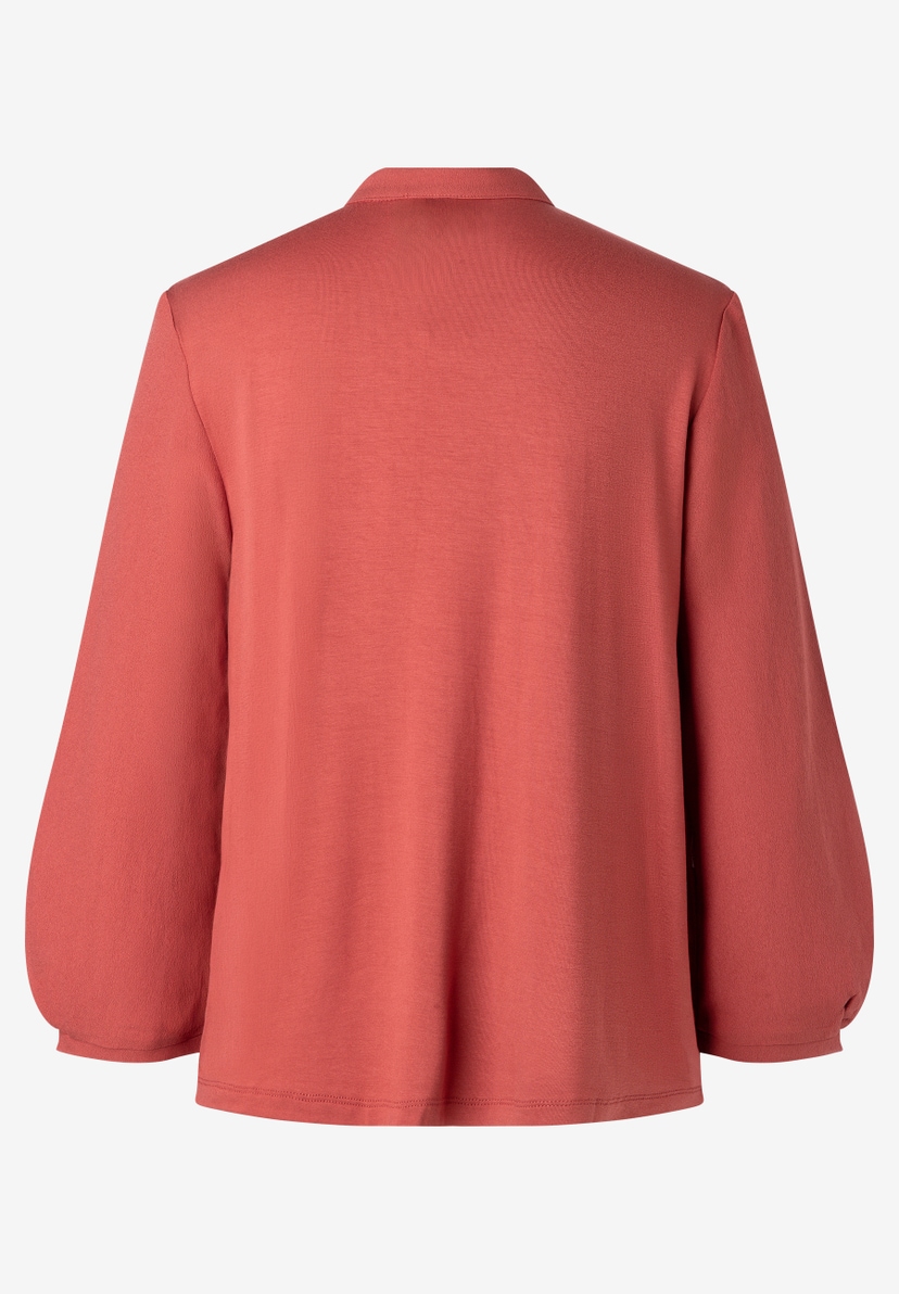 MORE & MORE Oberteil: rote Bluse aus Webware-Jersey, lässiger Schnitt, voluminöse Ärmel. MORE & MORE Oberteil: rote Bluse aus Webware-Jersey, lässiger Schnitt, voluminöse Ärmel.