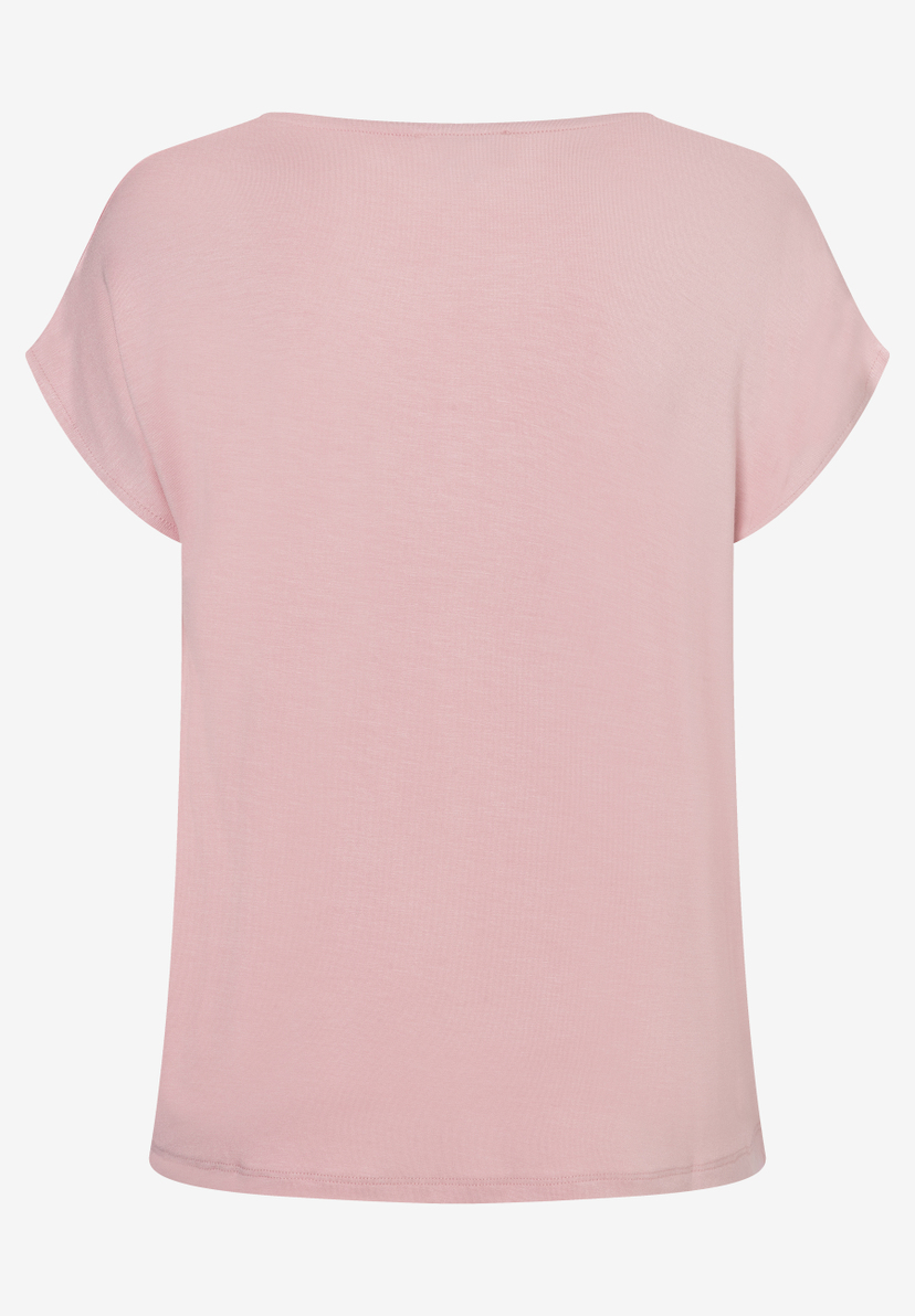 Nahaufnahme eines MORE & MORE T-Shirts in zartem Rosa. Schlichtes Design, ideal für einen entspannten, femininen Look. Nahaufnahme eines MORE & MORE T-Shirts in zartem Rosa. Schlichtes Design, ideal für einen entspannten, femininen Look.