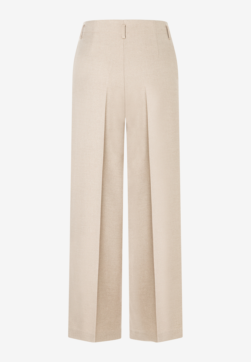 MORE & MORE Viskose-Mix Webhose in Beige. Fließende, bequeme Palazzohose mit weitem Bein & Bundfalten. MORE & MORE Viskose-Mix Webhose in Beige. Fließende, bequeme Palazzohose mit weitem Bein & Bundfalten.