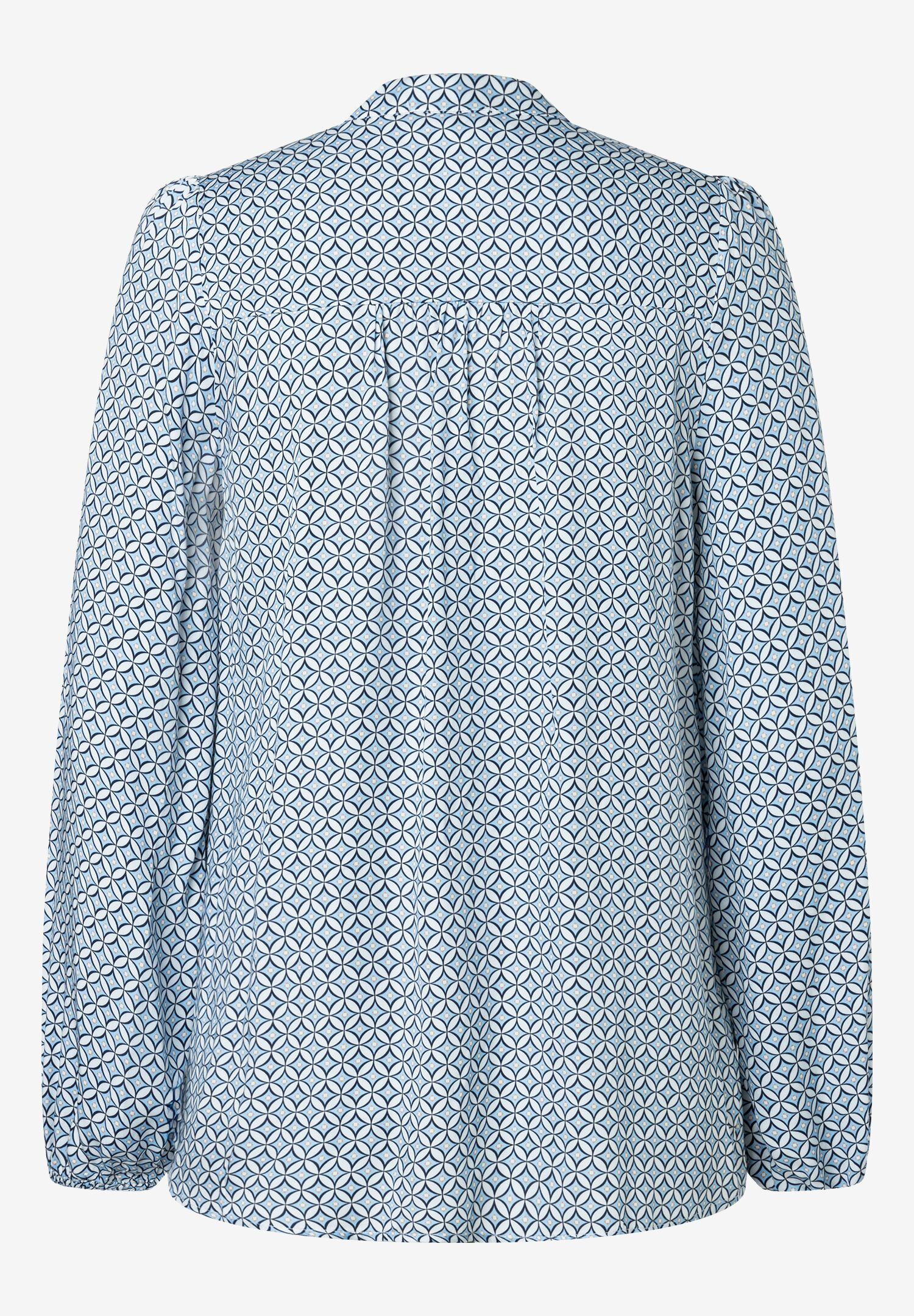 Eine MORE & MORE Bluse mit fließendem, blau-weißem Muster aus Viskose. Lange Ärmel. Eine MORE & MORE Bluse mit fließendem, blau-weißem Muster aus Viskose. Lange Ärmel.