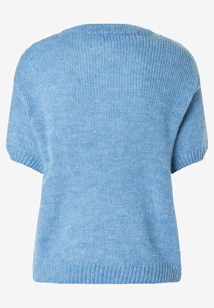 MORE & MORE Damen-Pullover aus Strick in hellem Blau mit kurzen Ärmeln, rückseitige Ansicht. MORE & MORE Damen-Pullover aus Strick in hellem Blau mit kurzen Ärmeln, rückseitige Ansicht.
