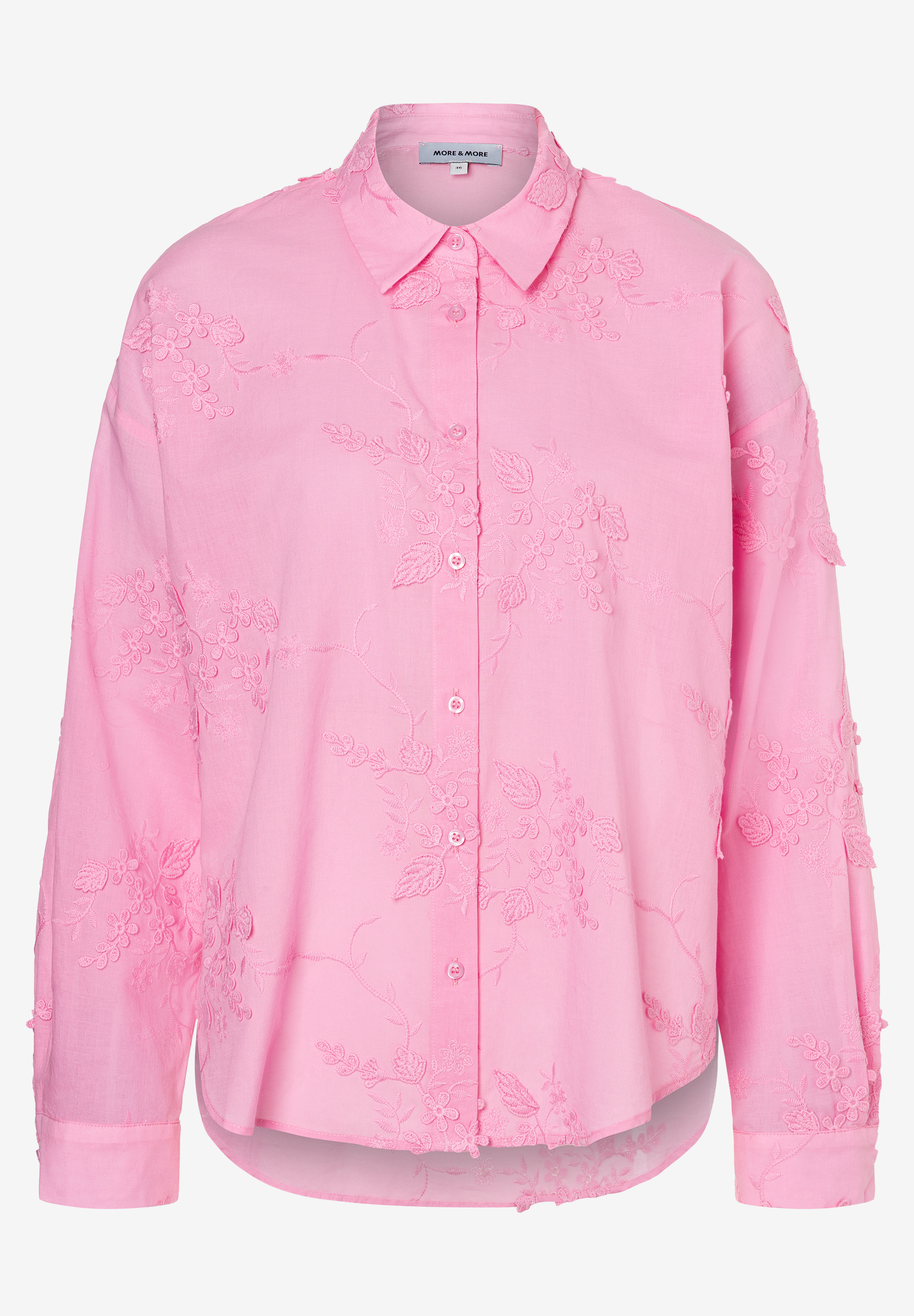 Eine MORE & MORE Bluse, pink mit floraler Stickerei, langärmlig und geknöpft. Eine MORE & MORE Bluse, pink mit floraler Stickerei, langärmlig und geknöpft.