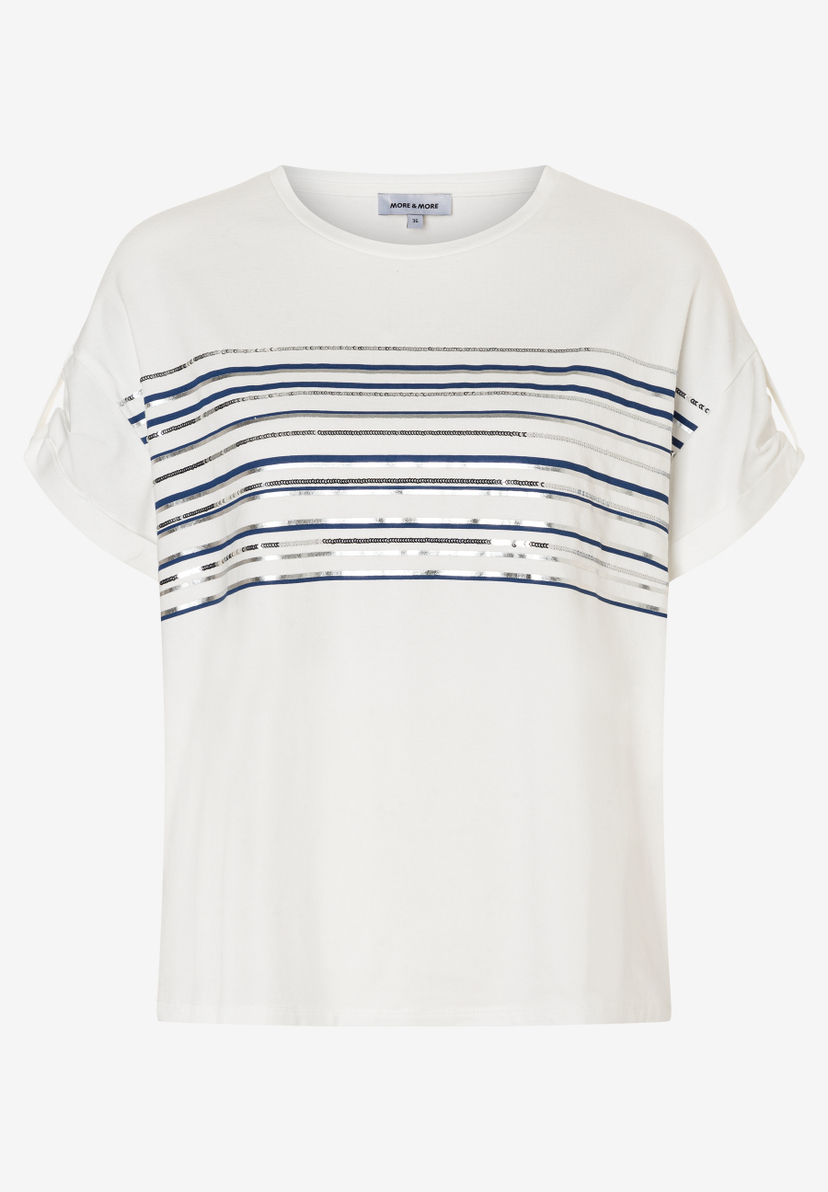 Ein weißes MORE & MORE T-Shirt mit horizontalen Streifen in Blau und Silberpailletten. Ein weißes MORE & MORE T-Shirt mit horizontalen Streifen in Blau und Silberpailletten.
