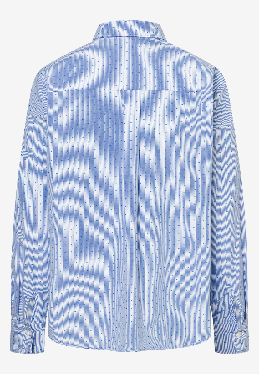 Rückenansicht einer blau-weiß gestreiften MORE & MORE Bluse mit kleinen blauen Herzen. Rückenansicht einer blau-weiß gestreiften MORE & MORE Bluse mit kleinen blauen Herzen.