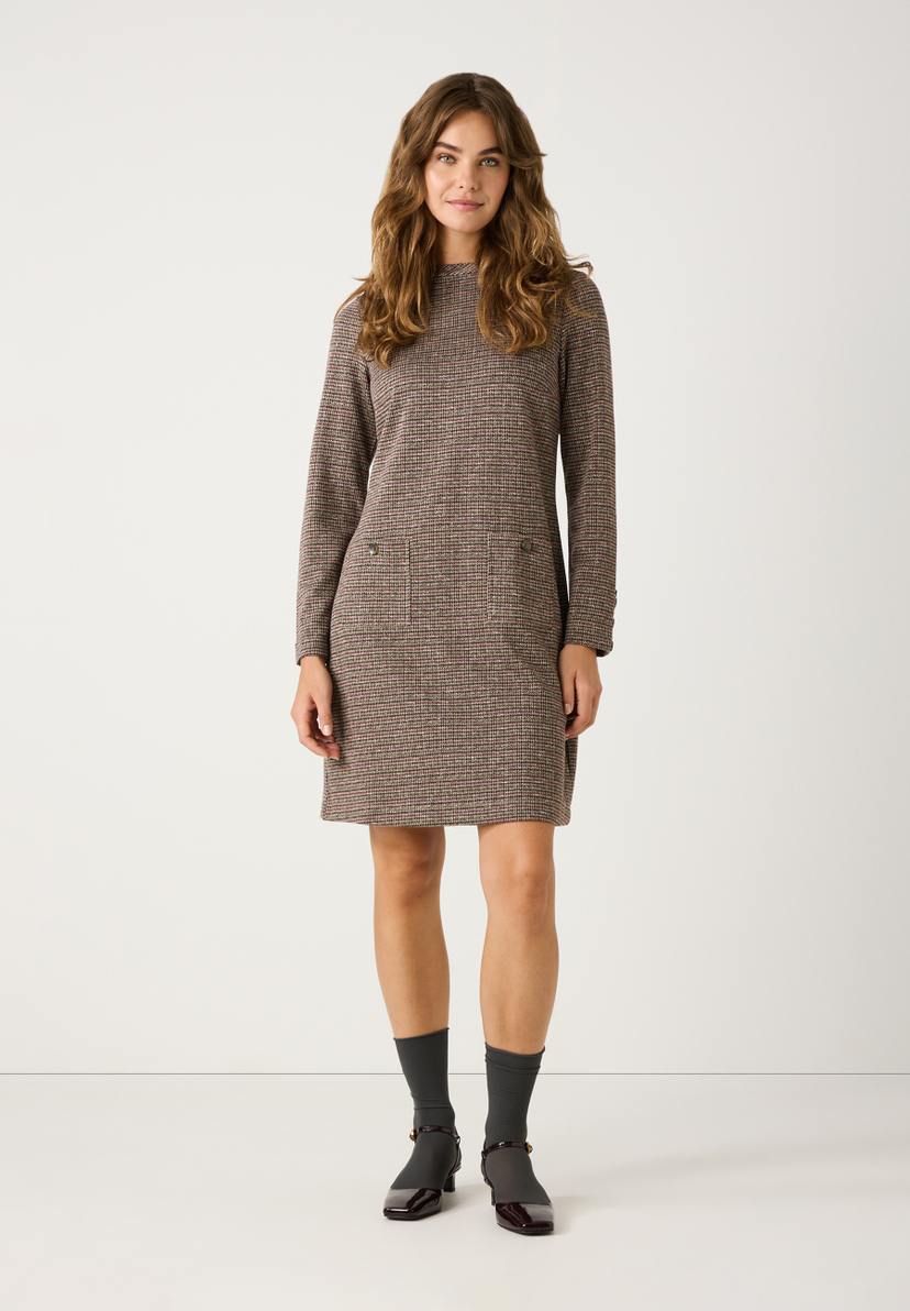 Ein MORE & MORE Oberteil mit angenehmem Tragekomfort, Jersey-Material und elastischer Materialkonstruktion. Ein MORE & MORE Oberteil mit angenehmem Tragekomfort, Jersey-Material und elastischer Materialkonstruktion.