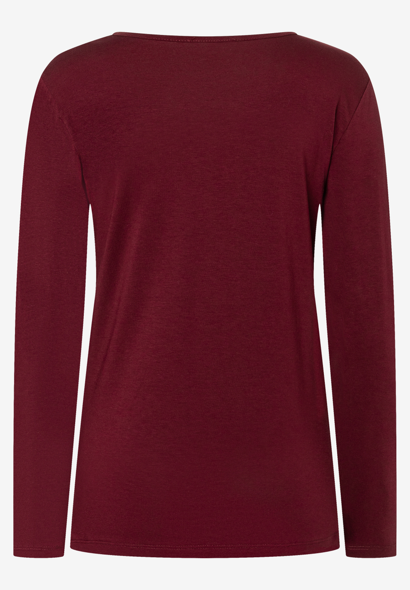 MORE & MORE Damen Langarmshirt in Dunkelrot, ein schlichtes Oberteil mit U-Boot-Ausschnitt, Rückansicht. MORE & MORE Damen Langarmshirt in Dunkelrot, ein schlichtes Oberteil mit U-Boot-Ausschnitt, Rückansicht.