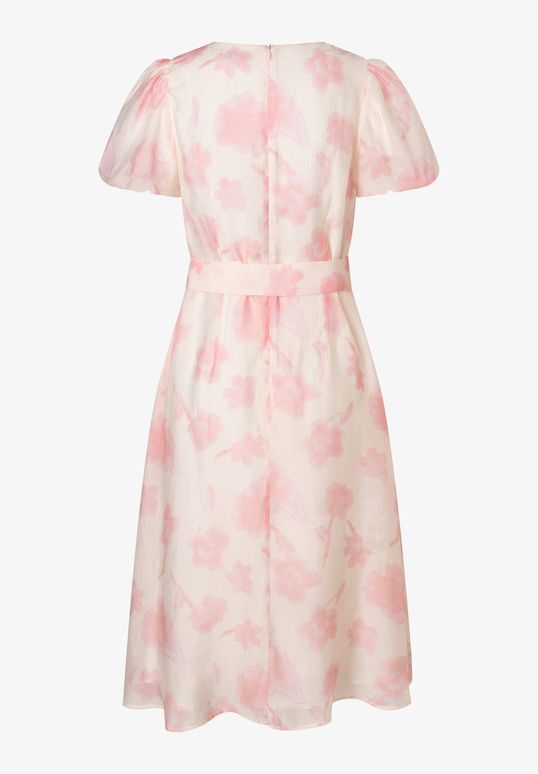 Ein MORE & MORE Chiffon-Kleid mit rosafarbenem Blumenmuster und Gürtel.