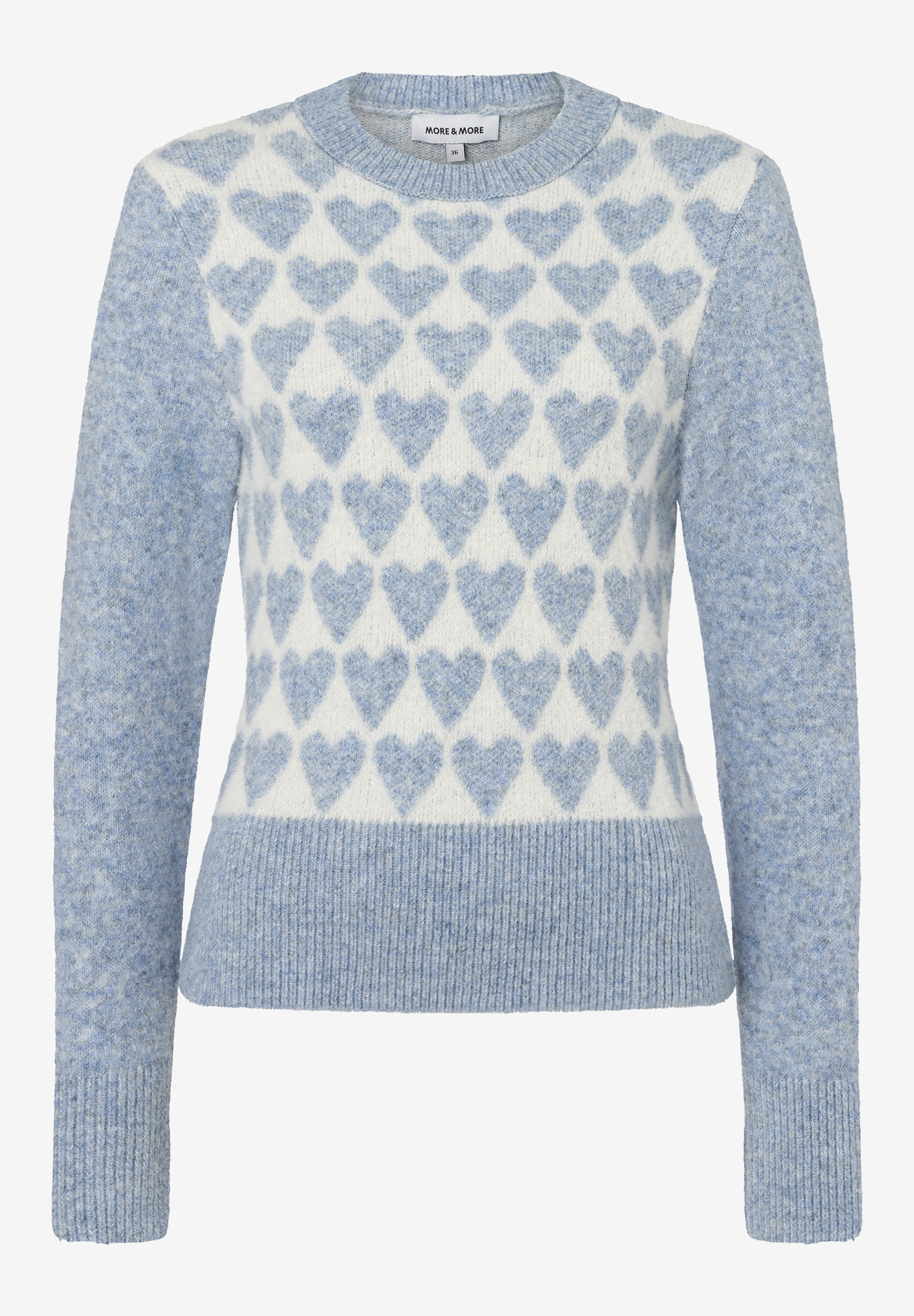 MORE & MORE Pullover mit hellblauen Herzen auf weißem Grund. Rippbündchen in Hellblau an Ärmeln und Saum.