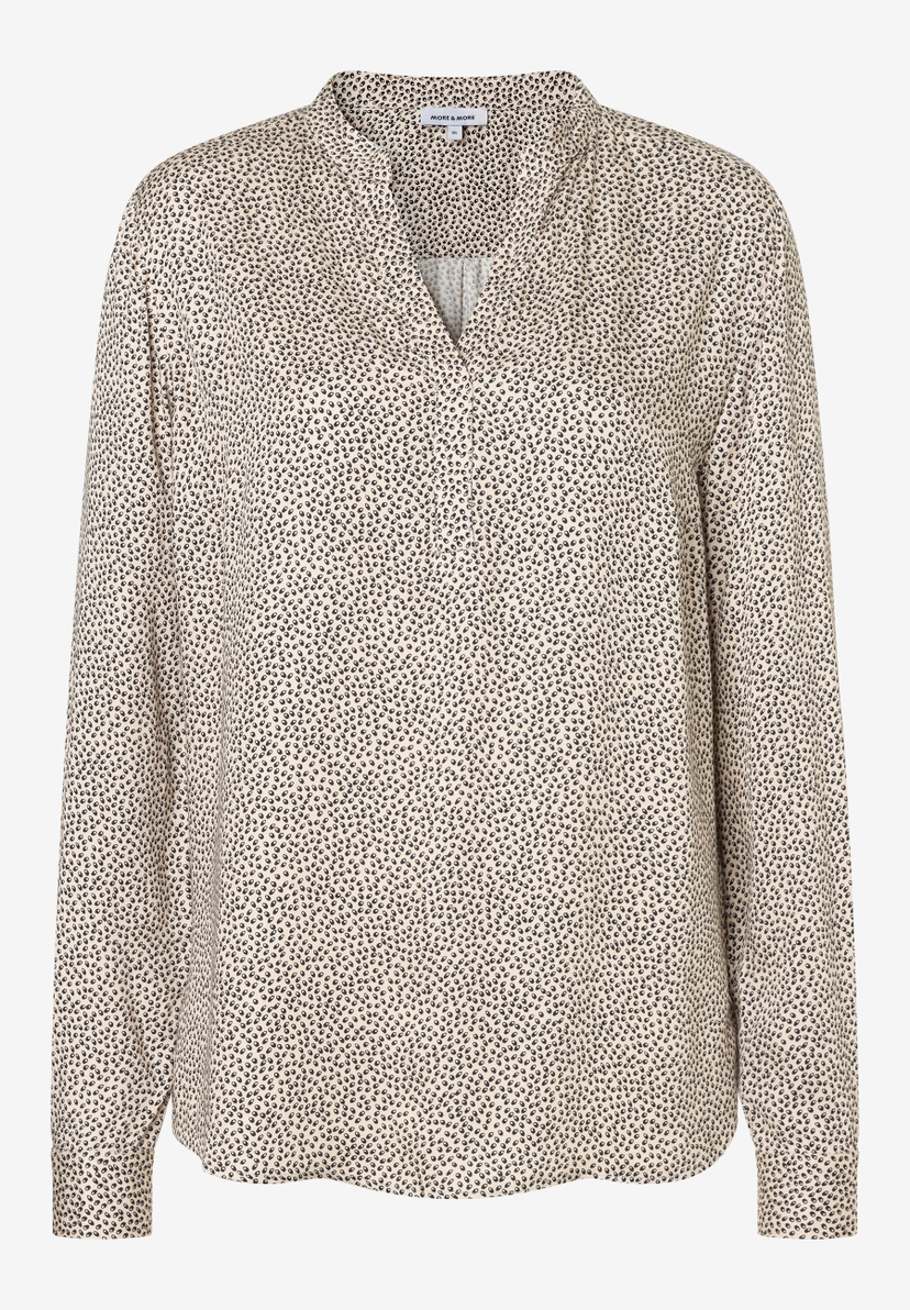 MORE & MORE Damen-Bluse: Beigefarben mit schwarzem Pünktchenmuster, V-Ausschnitt, lange Ärmel mit Manschetten.
