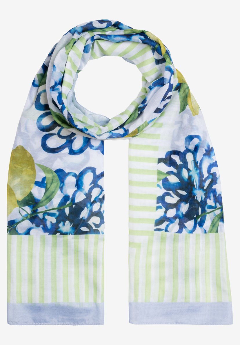 Ein MORE & MORE Accessoire: Leichter Schal mit Zitronen, Blumen und Streifen in Grün und Blau auf Weiß. Ein MORE & MORE Accessoire: Leichter Schal mit Zitronen, Blumen und Streifen in Grün und Blau auf Weiß.