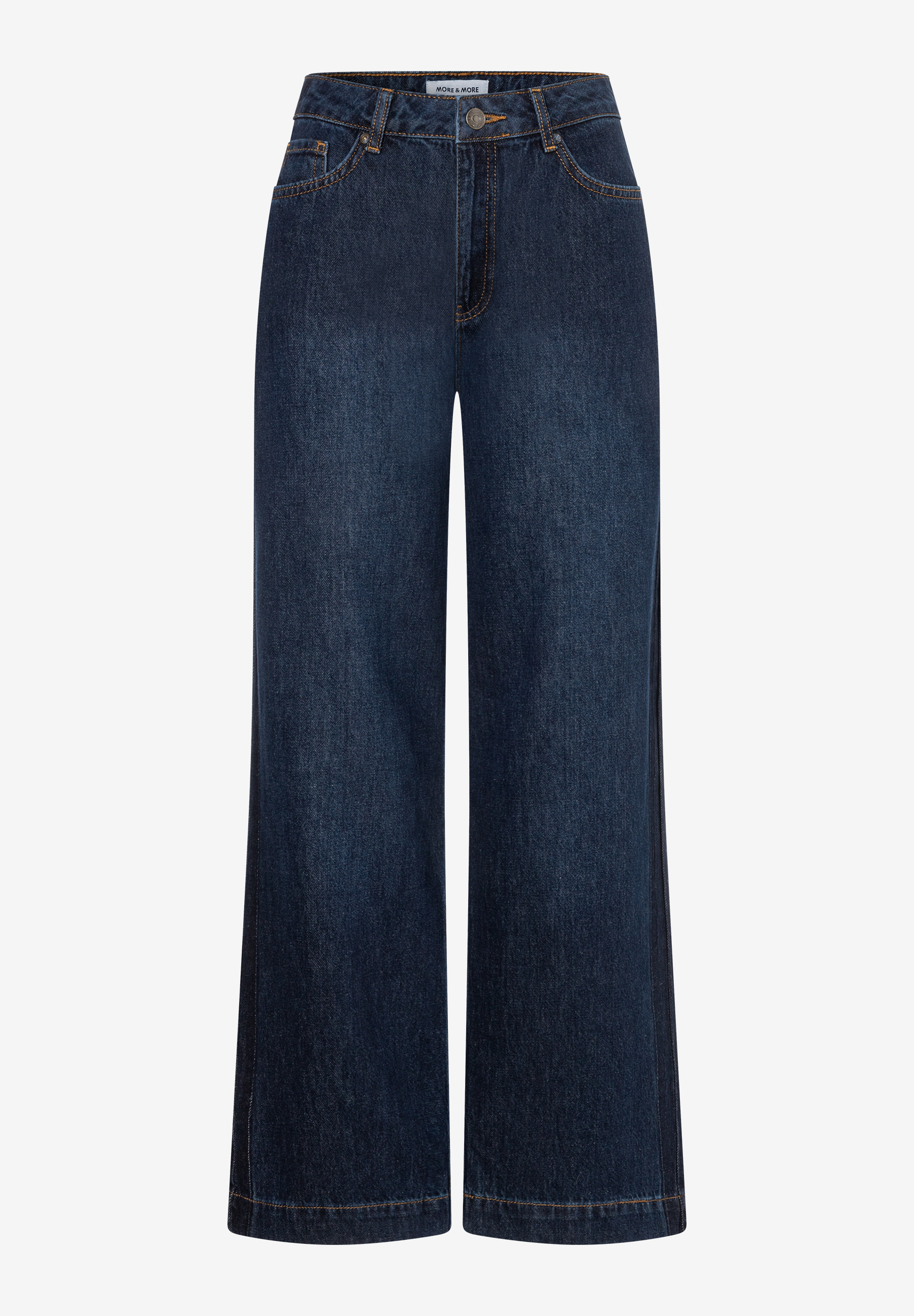 MORE & MORE Jeans, dunkelblau, mit weitem Bein und hellbraunen Ziernähten auf weißem Hintergrund. MORE & MORE Jeans, dunkelblau, mit weitem Bein und hellbraunen Ziernähten auf weißem Hintergrund.