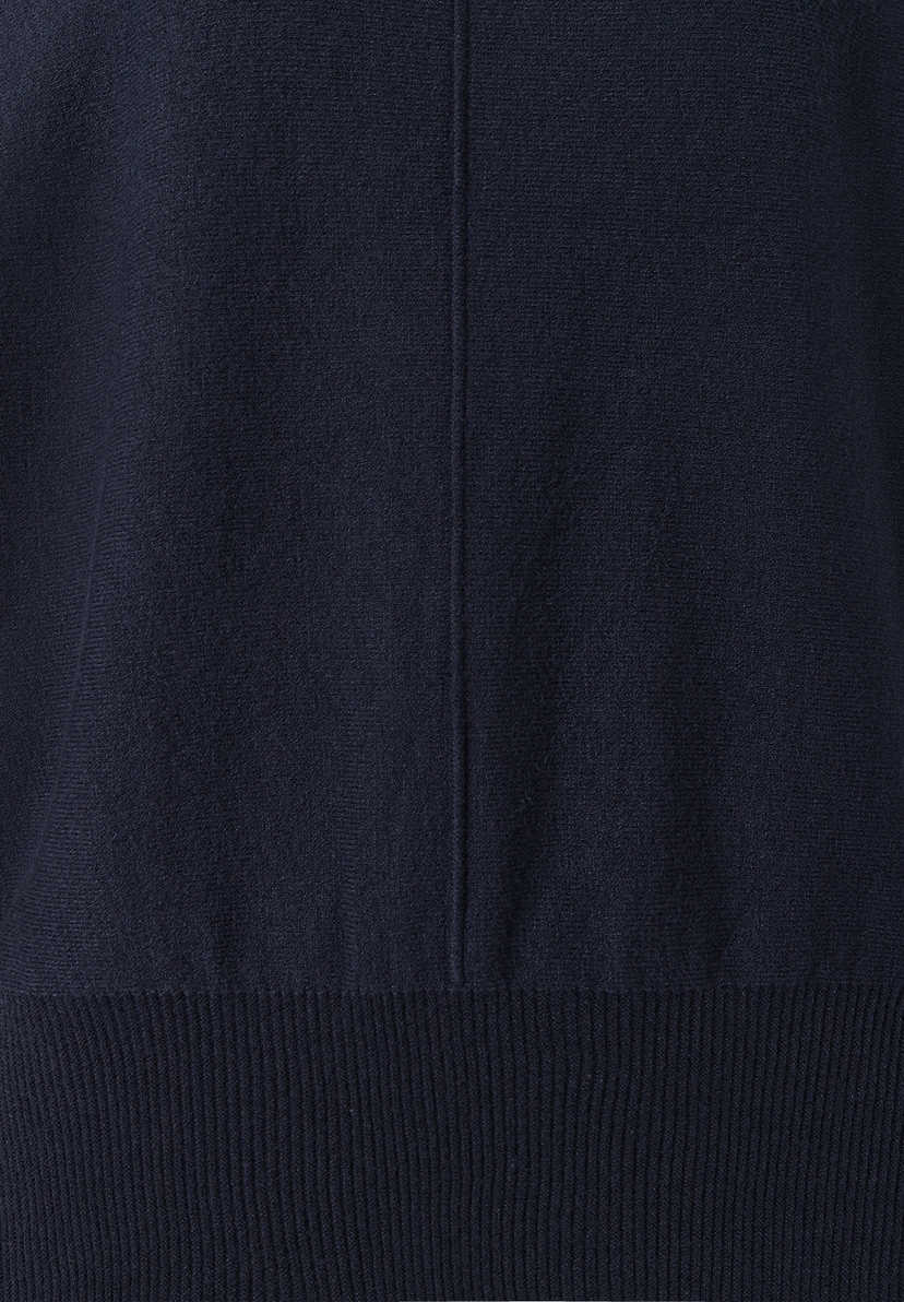 MORE & MORE Feinstrick Pullover in Marineblau, angenehmer Tragekomfort, hautfreundlich, softer Griff. MORE & MORE Feinstrick Pullover in Marineblau, angenehmer Tragekomfort, hautfreundlich, softer Griff.