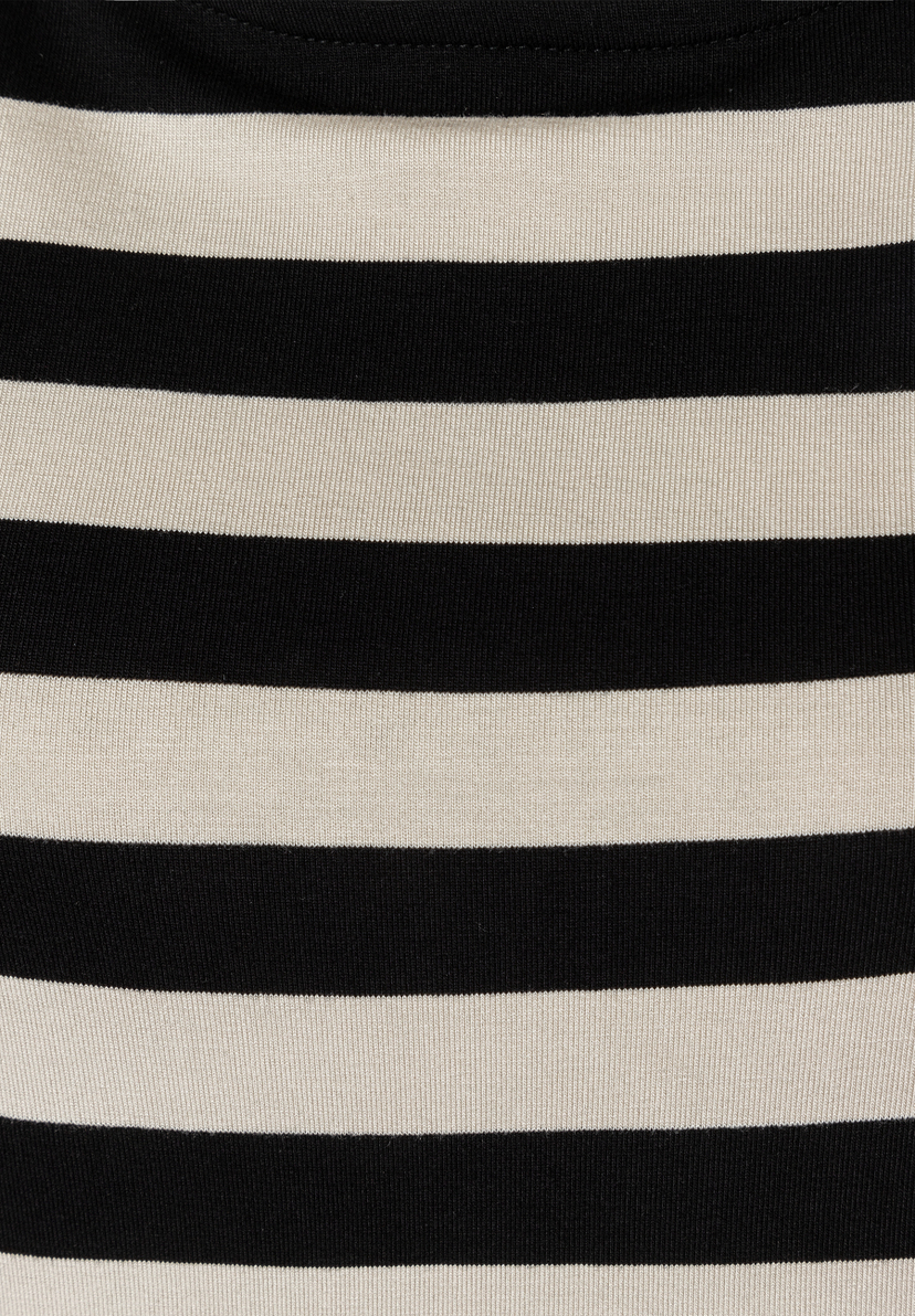MORE & MORE T-Shirt/Top mit horizontalen Streifen in Schwarz und Beige, Nahaufnahme des Stoffes