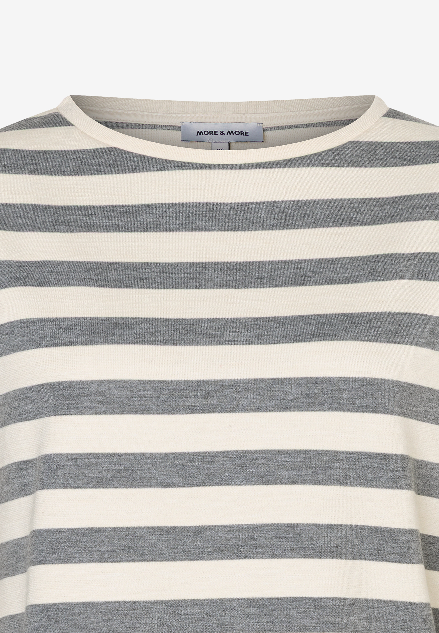 Ein gestreiftes MORE & MORE Oberteil im Jersey-Stil mit angenehmem Tragekomfort. Ein gestreiftes MORE & MORE Oberteil im Jersey-Stil mit angenehmem Tragekomfort.