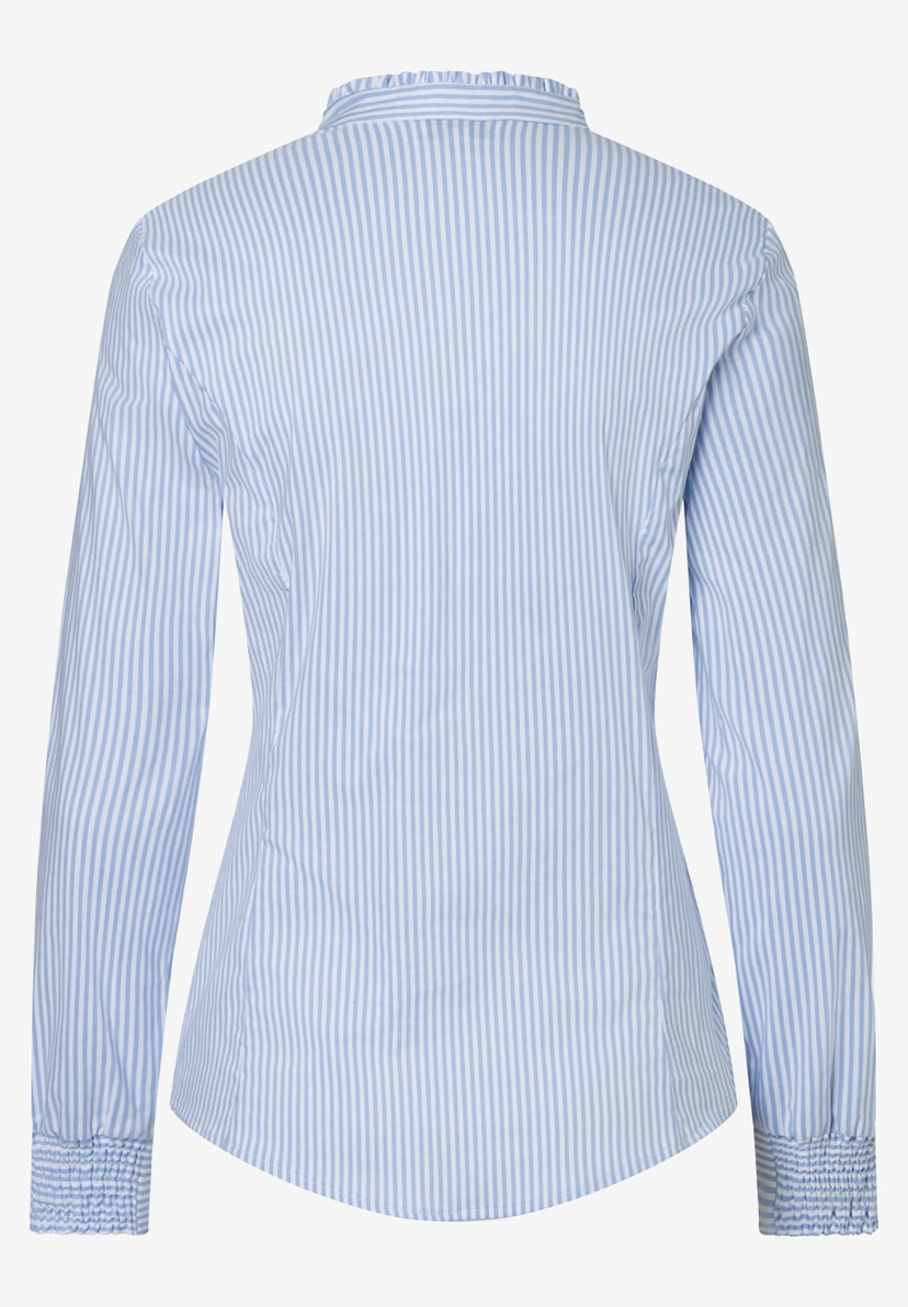 Hellblau-weiß gestreifte MORE & MORE Bluse, Popeline, mit langen Ärmeln und gerafften Manschetten, Rückansicht. Hellblau-weiß gestreifte MORE & MORE Bluse, Popeline, mit langen Ärmeln und gerafften Manschetten, Rückansicht.