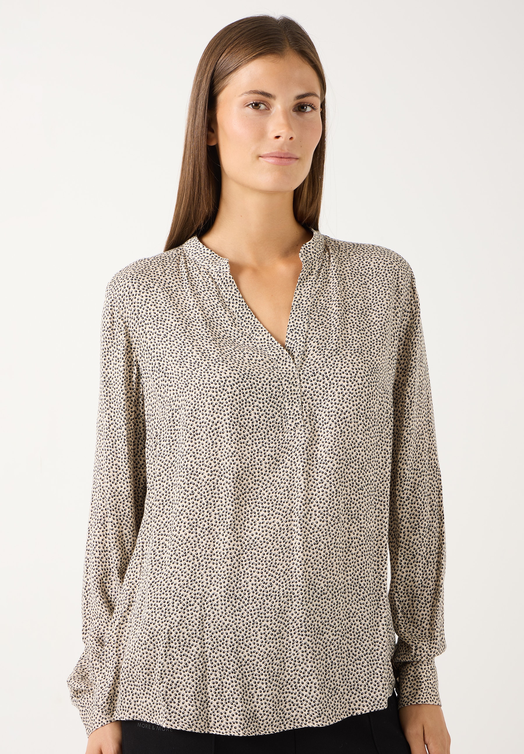 Viskose-Bluse mit Miniprint